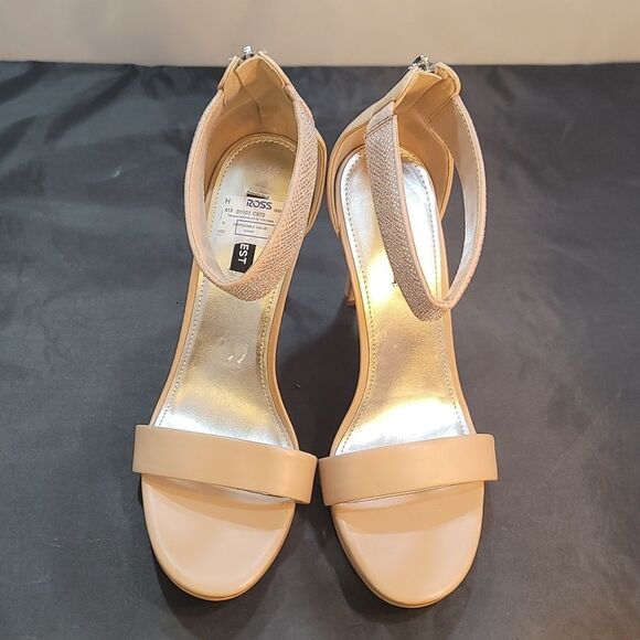 BRAND NEW NINE WEST WOMEN'S UTELL3 ANKLE STRAP HEELED SANDALS - Picture 2 of 14